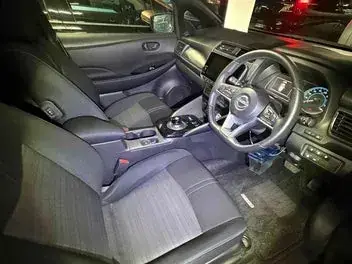 Nissan Leaf 2022 photo 4