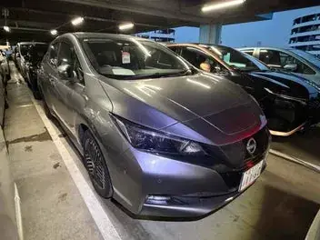 Nissan Leaf 2022 photo 2