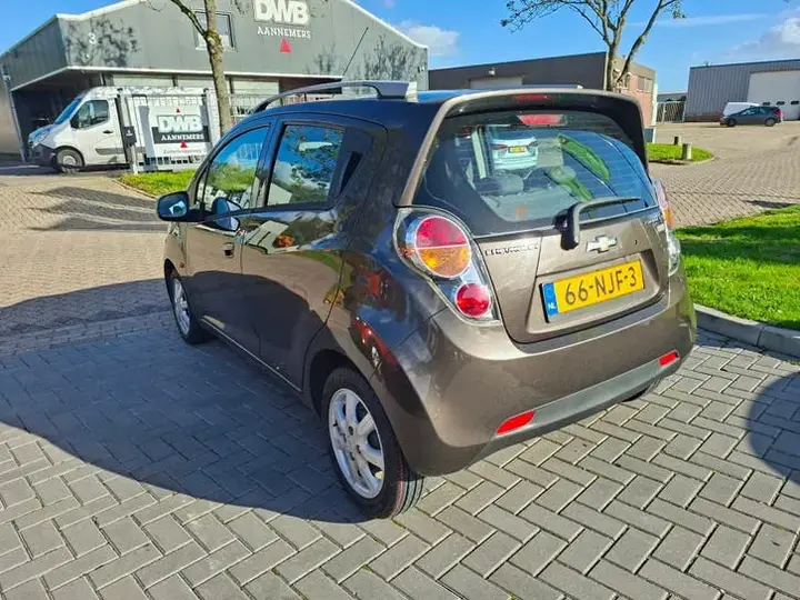 Chevrolet Spark 2010 photo 4