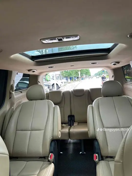 Kia Sedona 2021 photo 4