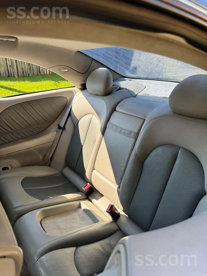 Mercedes-Benz Clk240 2002 photo 5