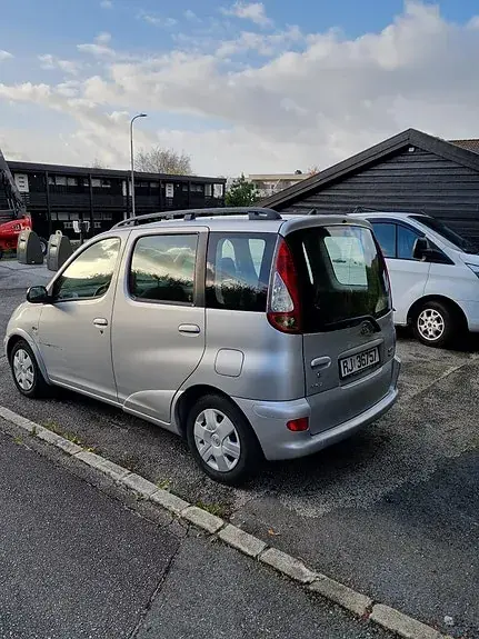 Toyota Yaris Verso 2004 photo 4