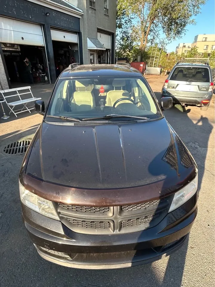Dodge Journey 2011 photo 3