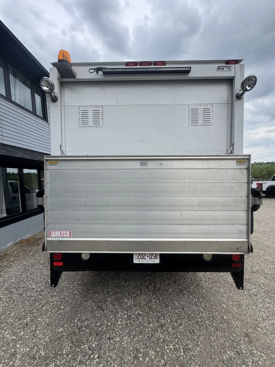 Ford Super Duty F-550 2012 photo 2
