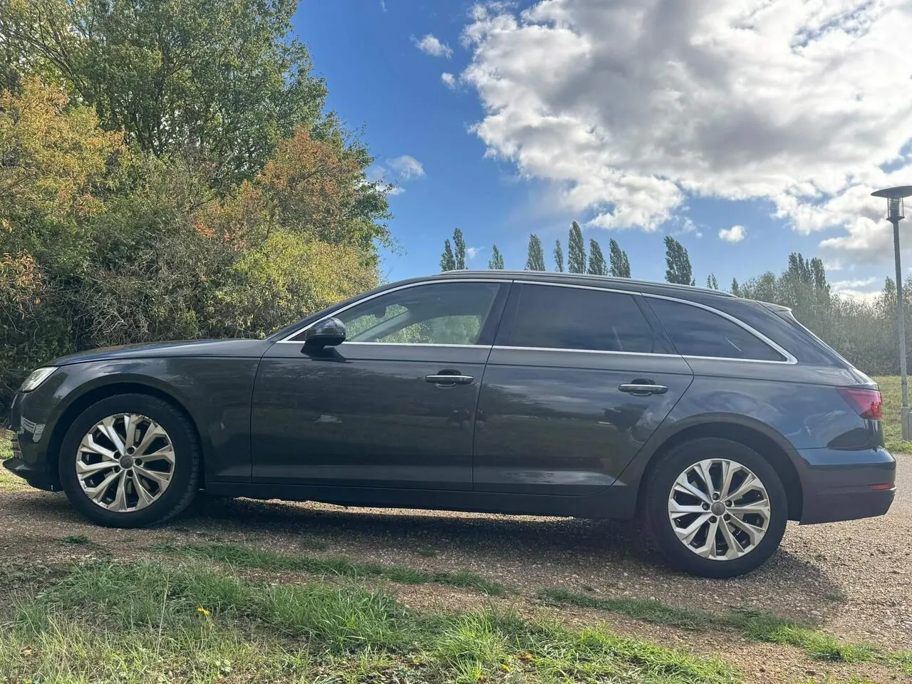 Audi A4 Avant 2017 photo 3