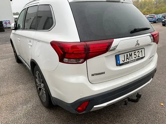 Mitsubishi Outlander 2015 photo 4