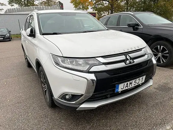 Mitsubishi Outlander 2015 photo 2
