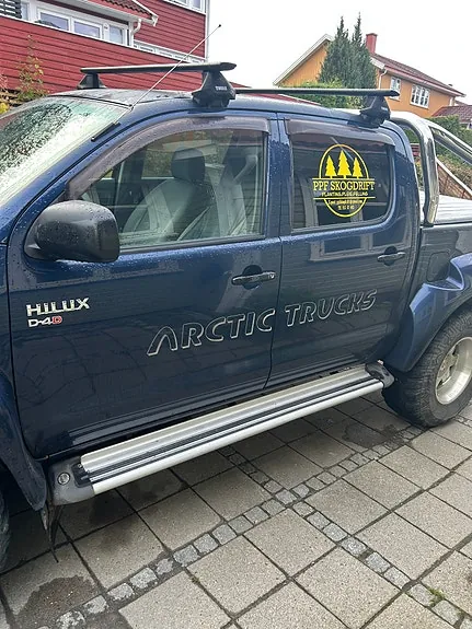 Toyota Hilux 2008 photo 3