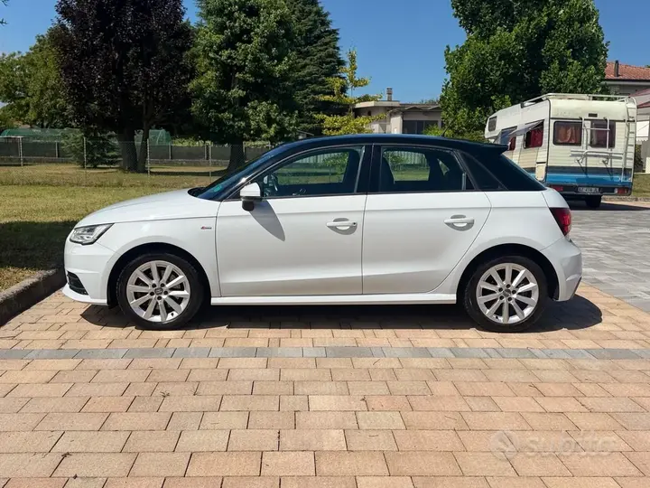 Audi A1 2017 photo 5