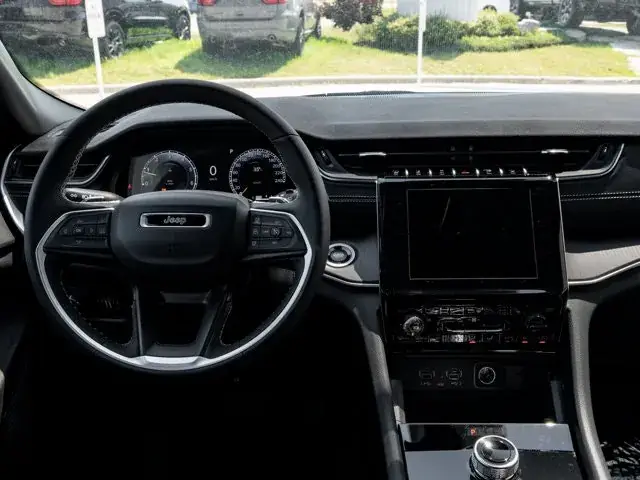 Jeep Grand Cherokee L 2026 photo 3
