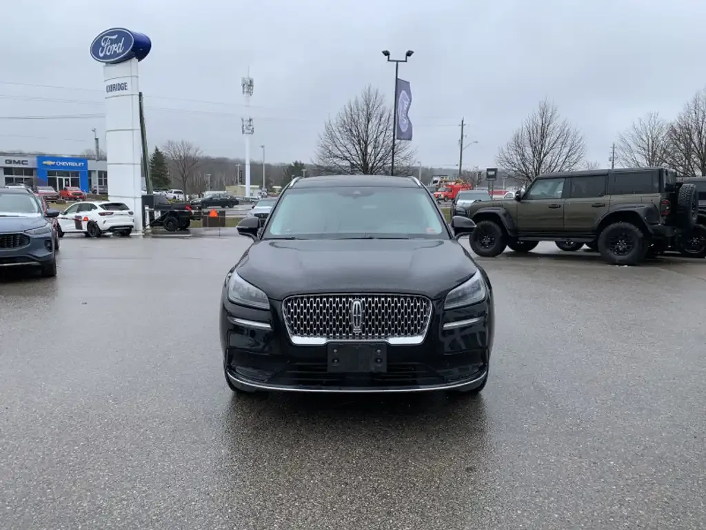 Lincoln Corsair 2021 photo 2