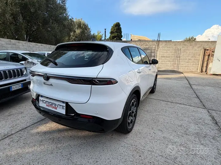 Alfa Romeo Tonale 2024 photo 4