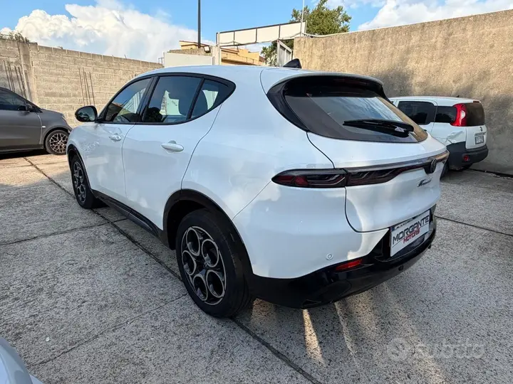 Alfa Romeo Tonale 2024 photo 3
