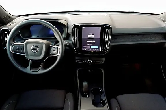 Volvo Ex40 2025 photo 4