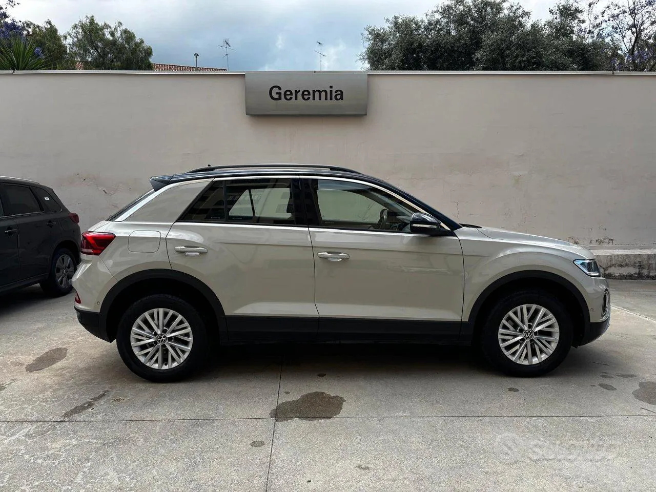 Volkswagen T-Roc 2024 photo 3