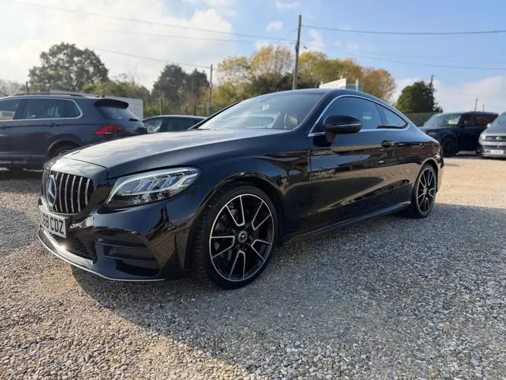 Mercedes-Benz C-Class 2018 photo 5