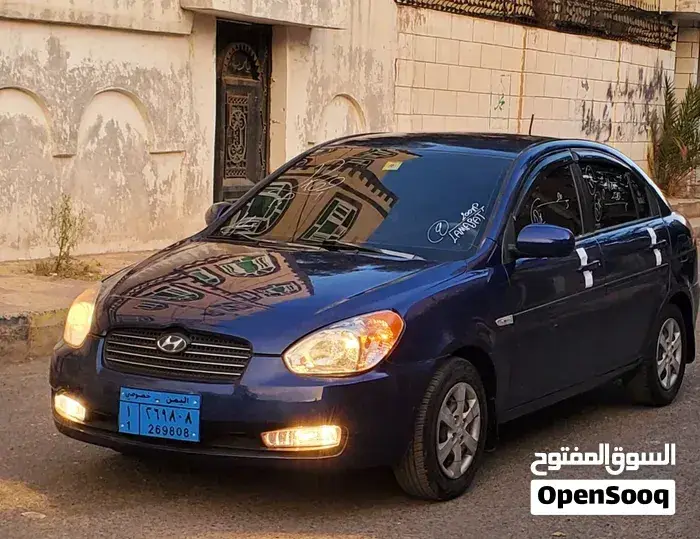 Hyundai Accent 2010 photo 3