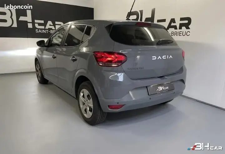 Dacia Sandero 2024 photo 4