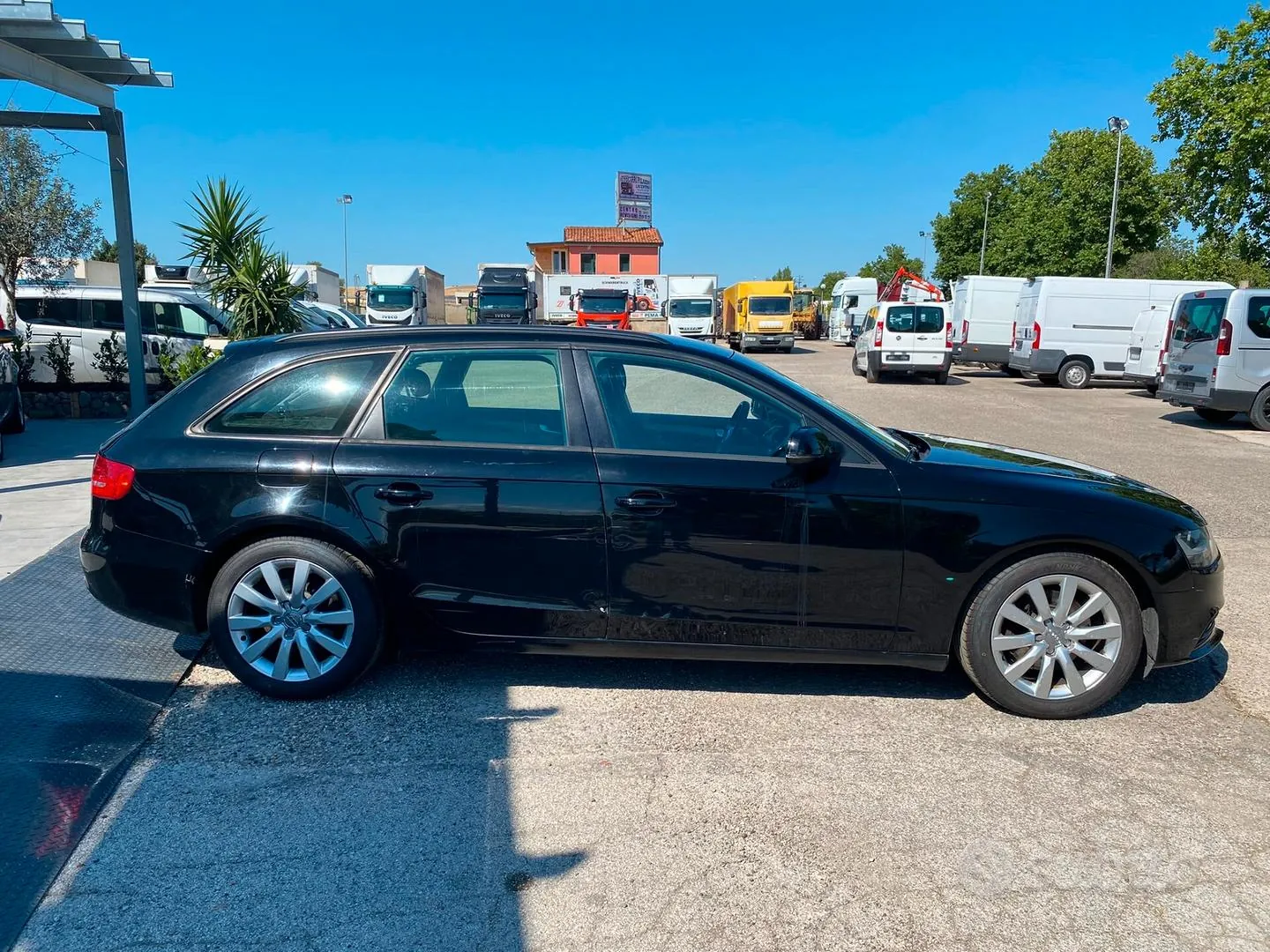 Audi A4 Avant 2012 photo 4