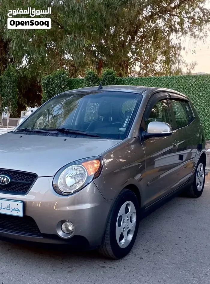 Kia Morning 2011 photo 2