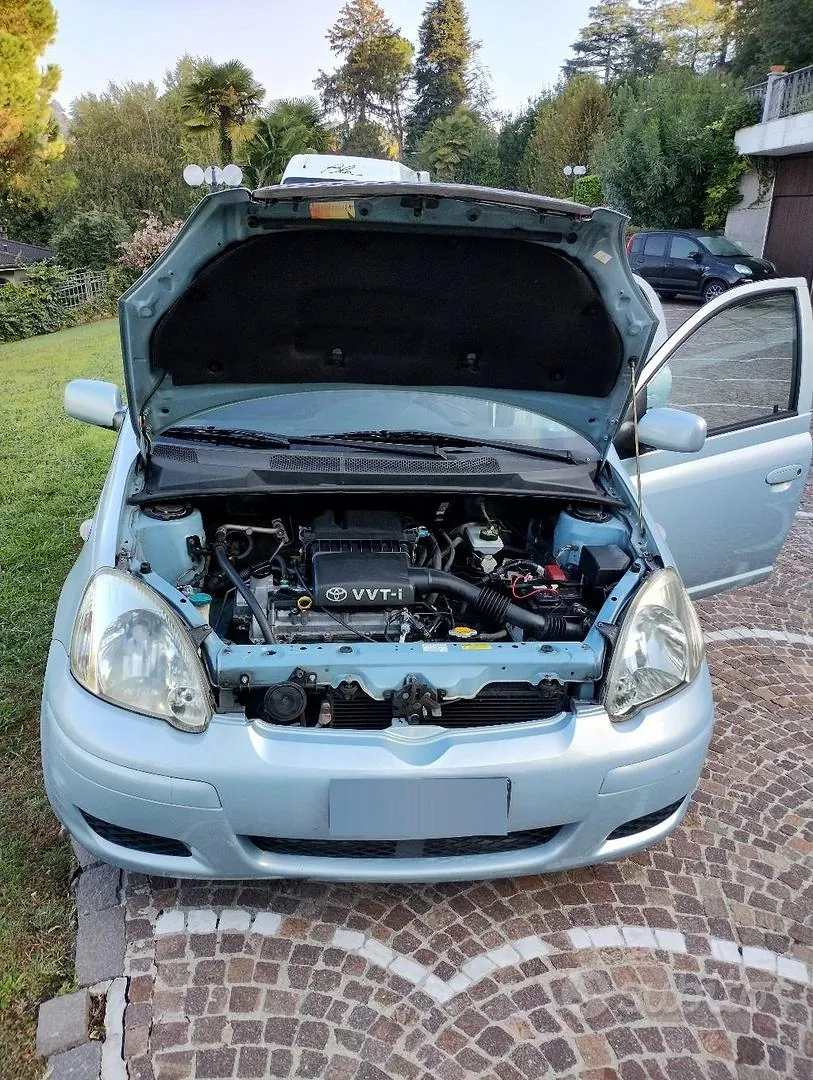 Toyota Yaris 2004 photo 4