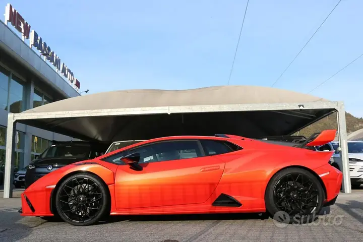 Lamborghini Huracán 2024 photo 4