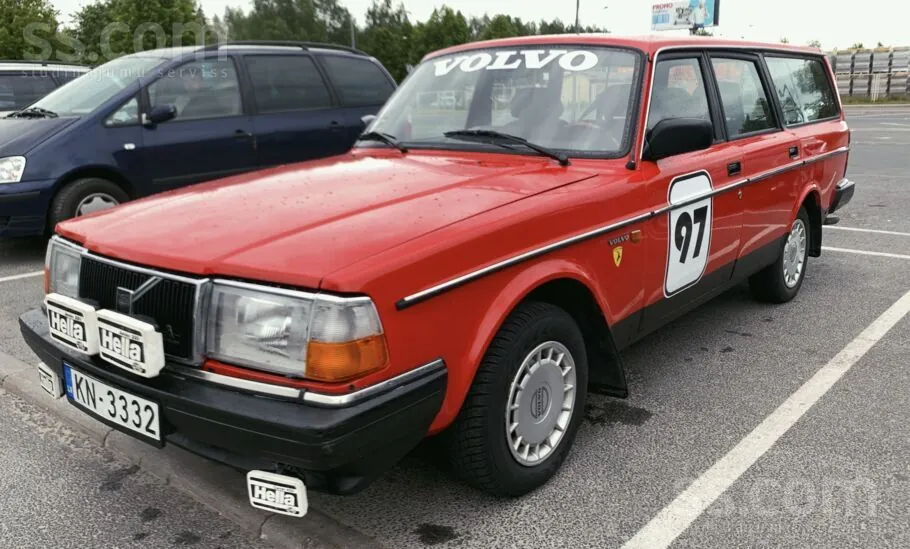 Volvo 245 1989 photo 5