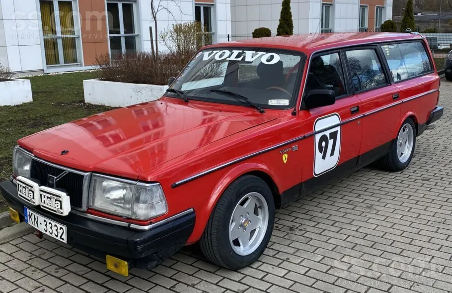 Volvo 245 1989 photo 3