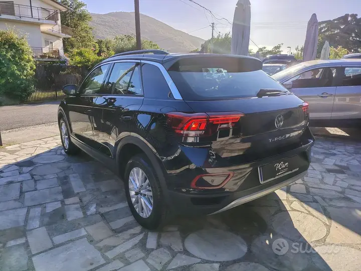 Volkswagen T-Roc 2022 photo 5
