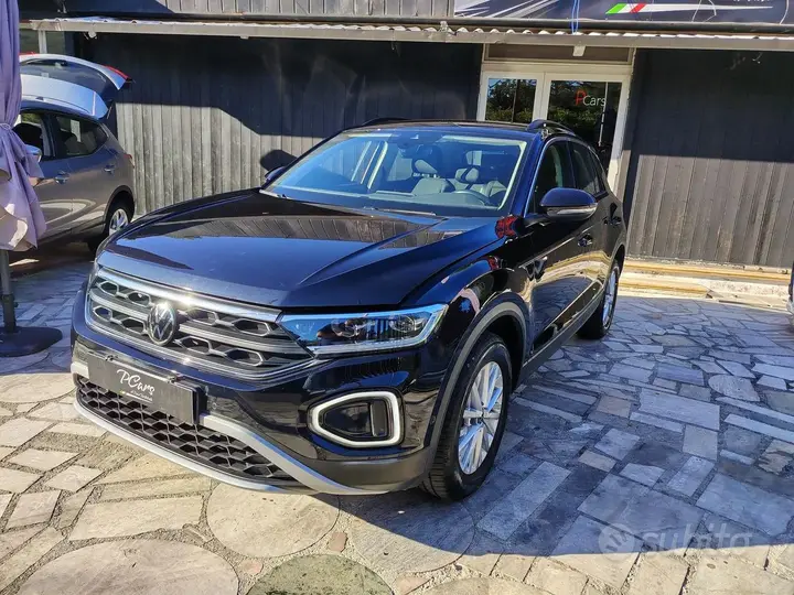 Volkswagen T-Roc 2022 photo 3