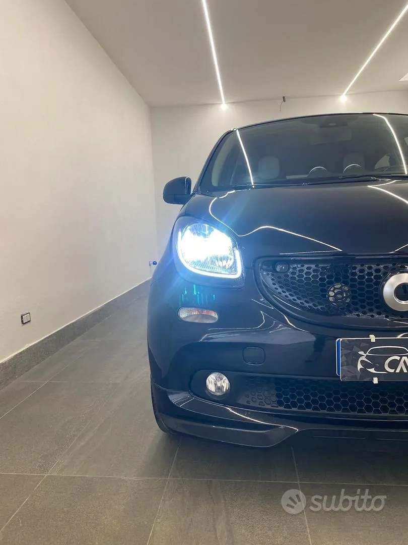Smart Forfour 2015 photo 2