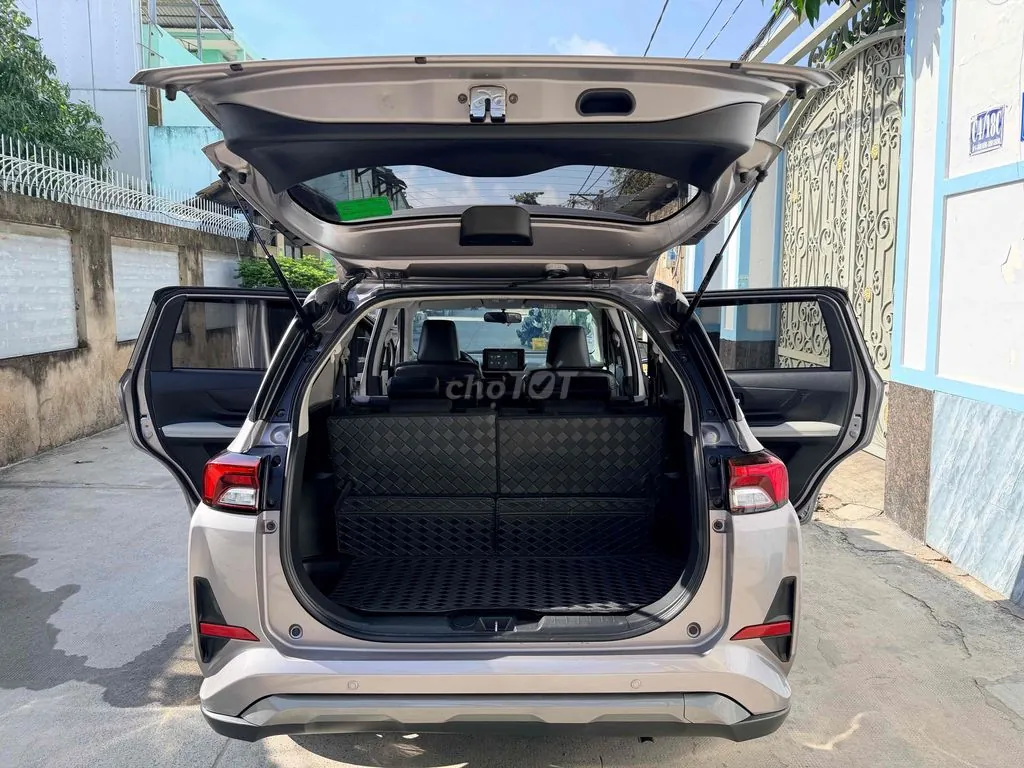 Toyota Veloz Cross 2024 photo 5