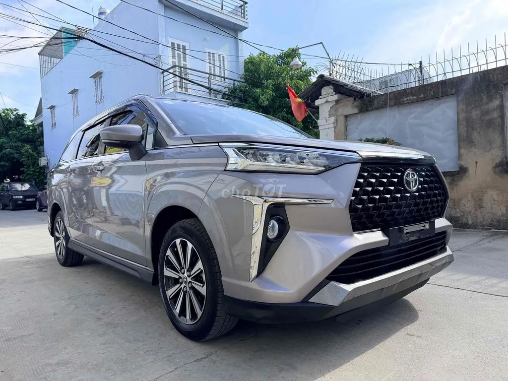 Toyota Veloz Cross 2024 photo 2