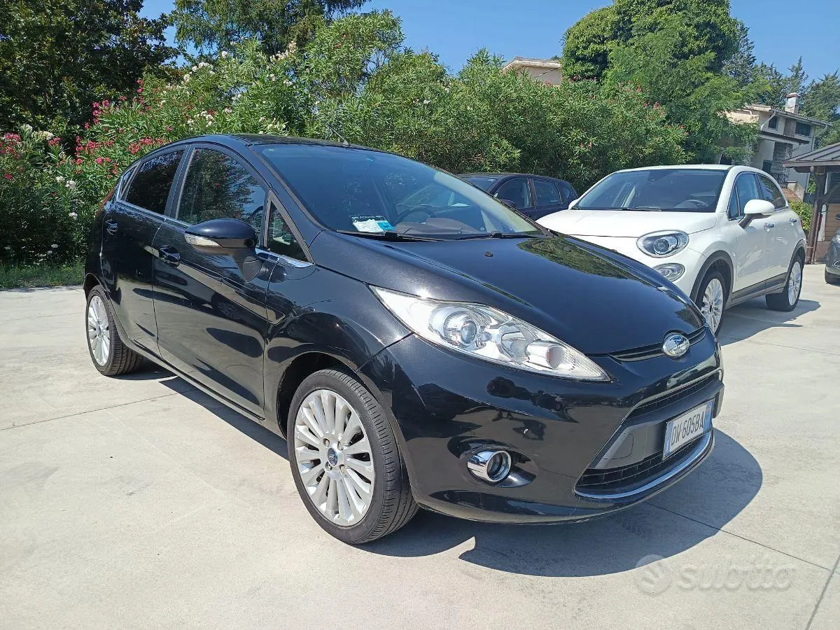 Ford Fiesta 2009 photo 4