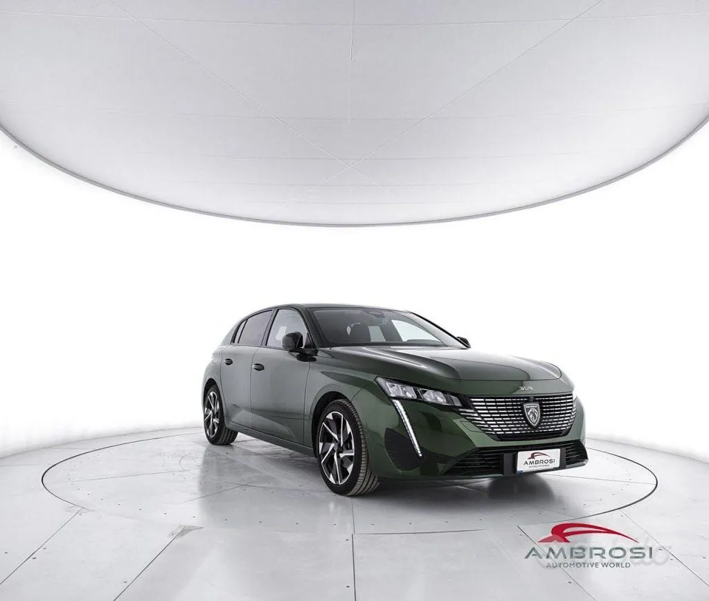 Peugeot 308 2024 photo 2