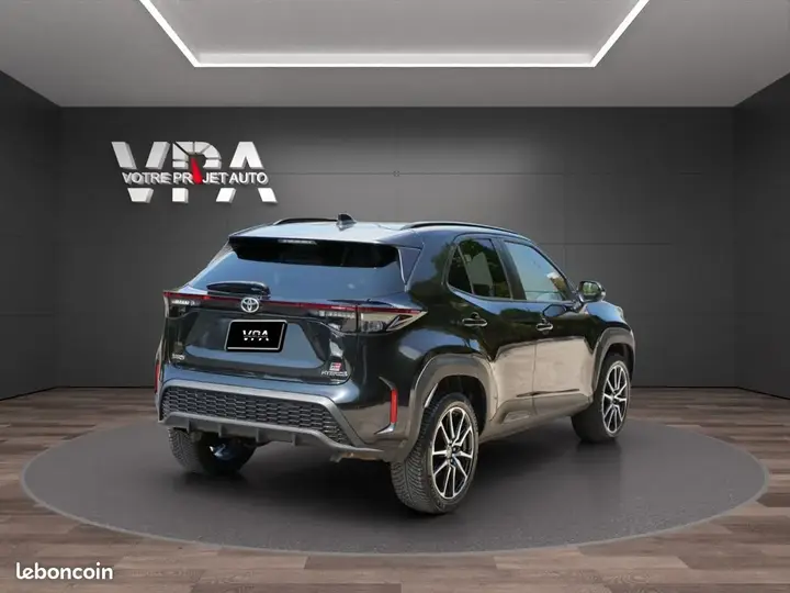 Toyota Yaris 2023 photo 5