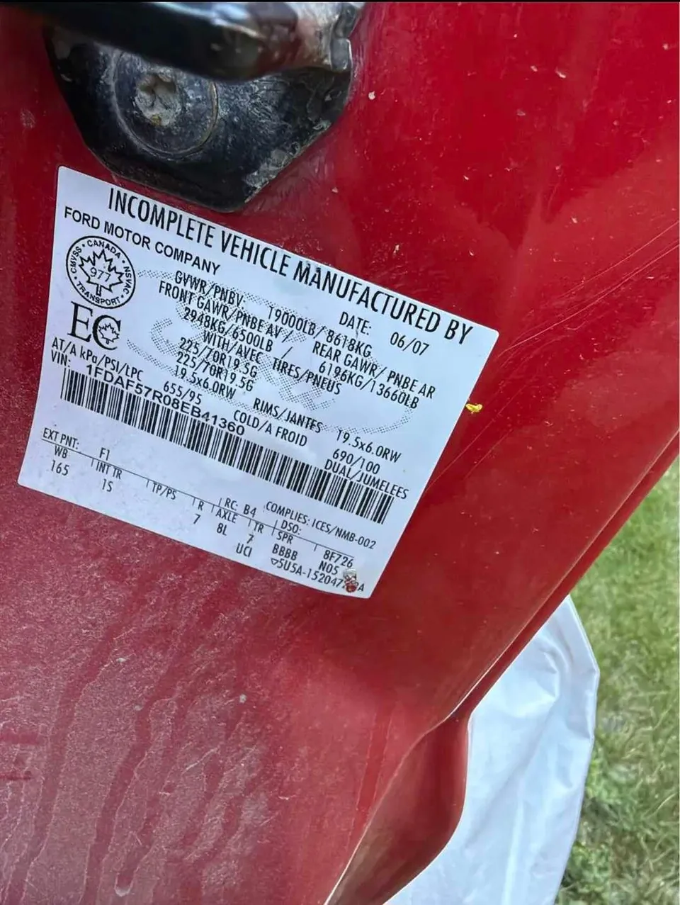Ford F-550 2008 photo 4