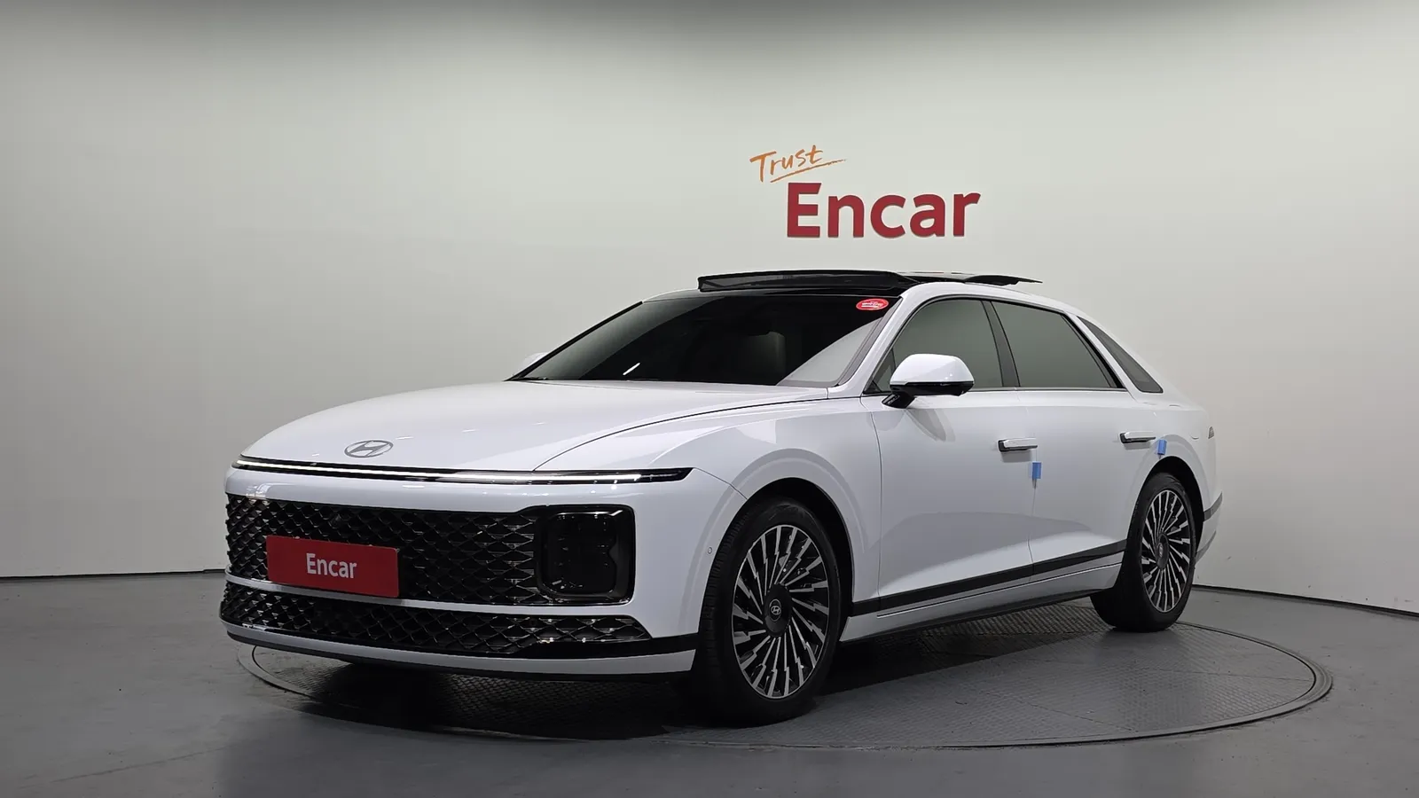 Hyundai Grandeur Hybrid