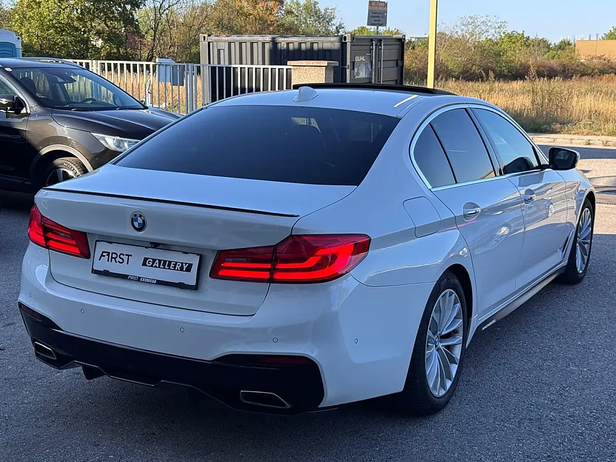 BMW 5 Series 2017 photo 3