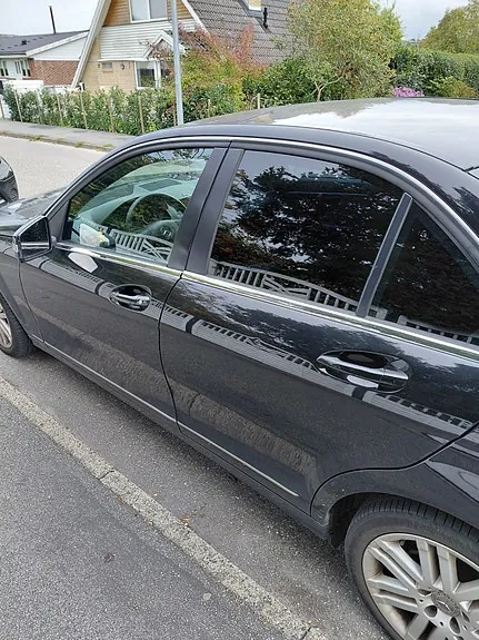Mercedes-Benz C200