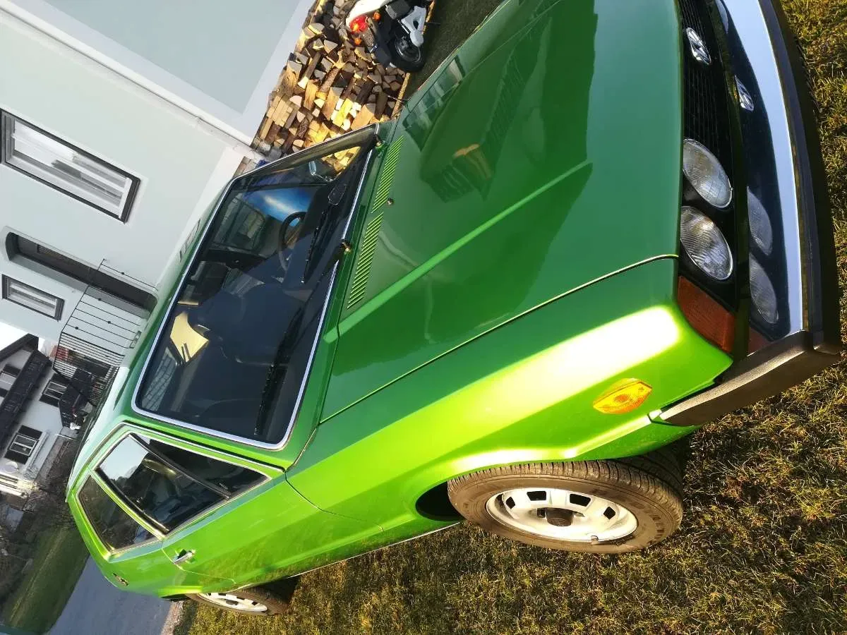 Volkswagen Scirocco 1975 photo 2