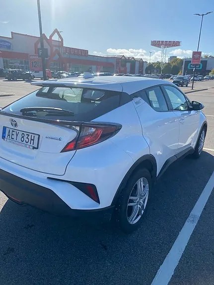 Toyota C-Hr 2021 photo 3