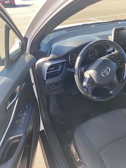 Toyota C-Hr 2021 photo 5