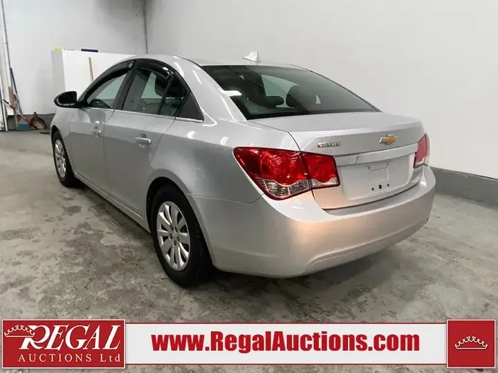 Chevrolet Cruze 2011 photo 4