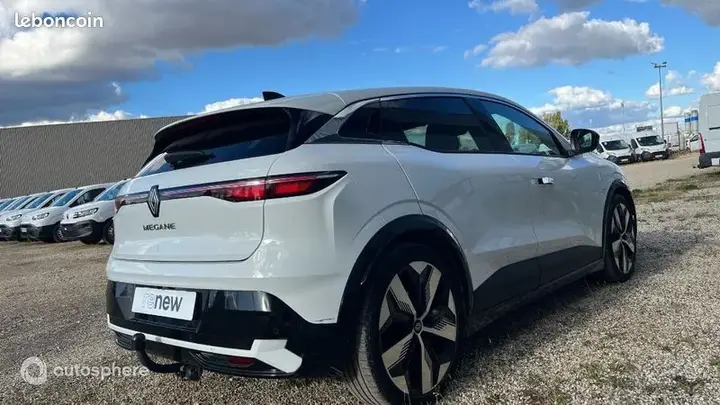 Renault Megane 2022 photo 5