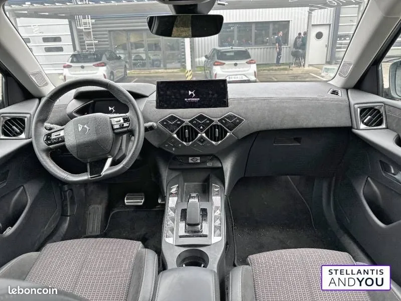 DS Automobiles Ds3 2023 photo 2