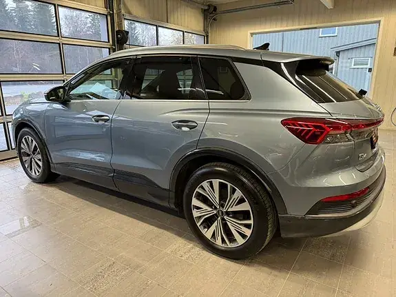 Audi Q4 E-Tron 2023 photo 5