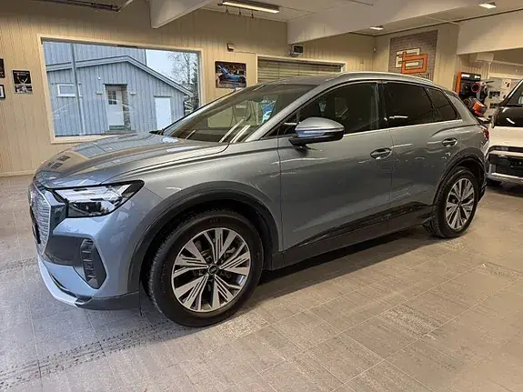 Audi Q4 E-Tron 2023 photo 4