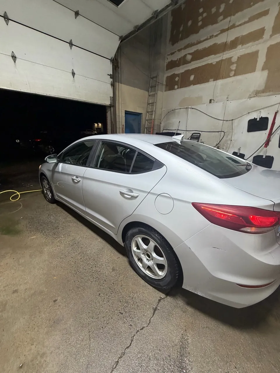 Hyundai Elantra 2017 photo 4