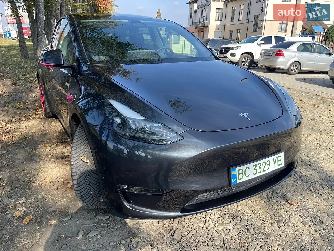 Tesla Model Y 2024 photo 3